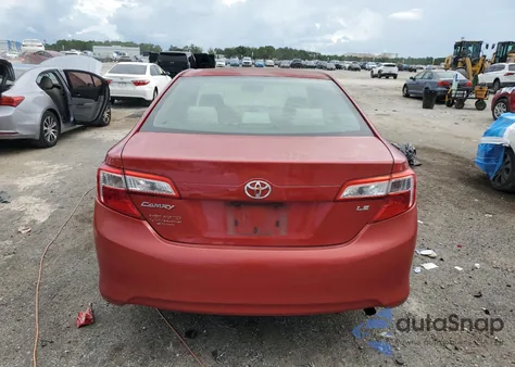 2012 Toyota Camry Base z USA, uszkodzony, nr VIN 4T1BF1FK8CU500891